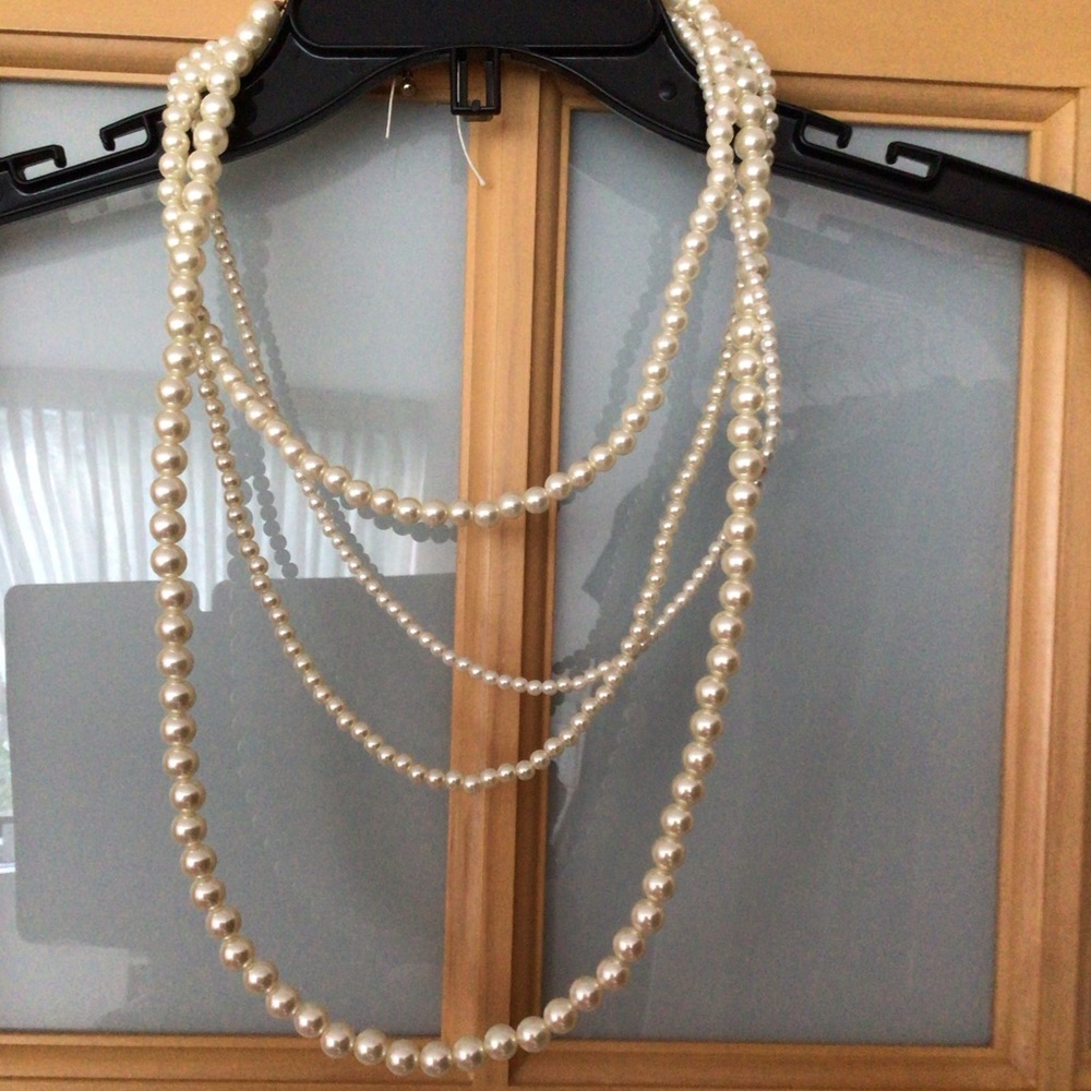 Beautiful Perl Necklace